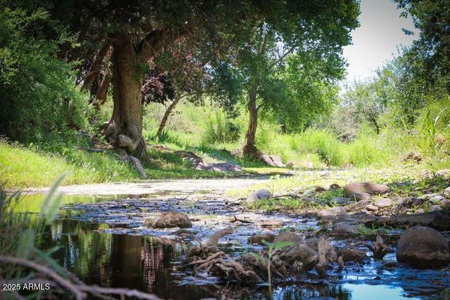 12331 S CABALLO Terrace 314, Mayer, AZ 86333