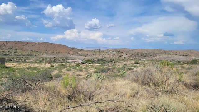 12331 S CABALLO Terrace 314, Mayer, AZ 86333