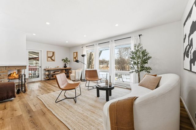 11216 Minnetonka Boulevard, Minnetonka, MN 55305