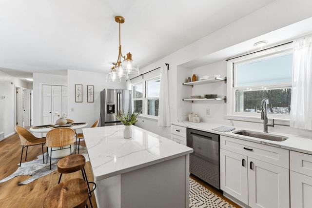 11216 Minnetonka Boulevard, Minnetonka, MN 55305