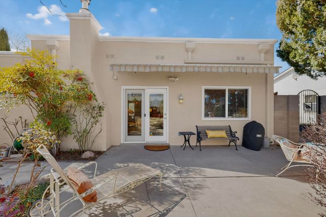 5100 Cordoniz Street NW, Albuquerque, NM 87120