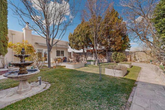 5100 Cordoniz Street NW, Albuquerque, NM 87120