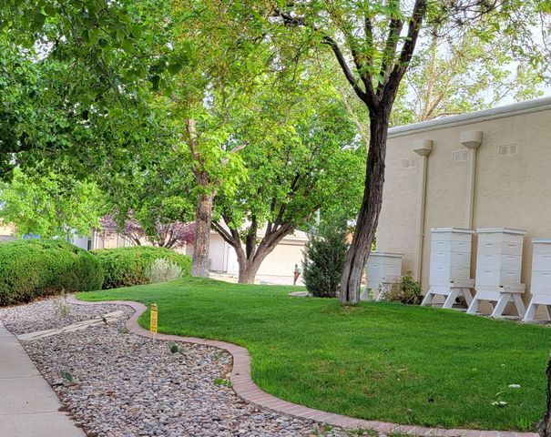 5100 Cordoniz Street NW, Albuquerque, NM 87120