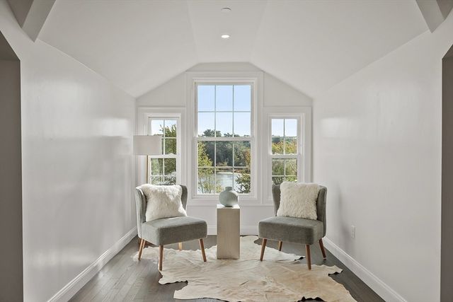 206 W Main St 8, Georgetown, MA 01833