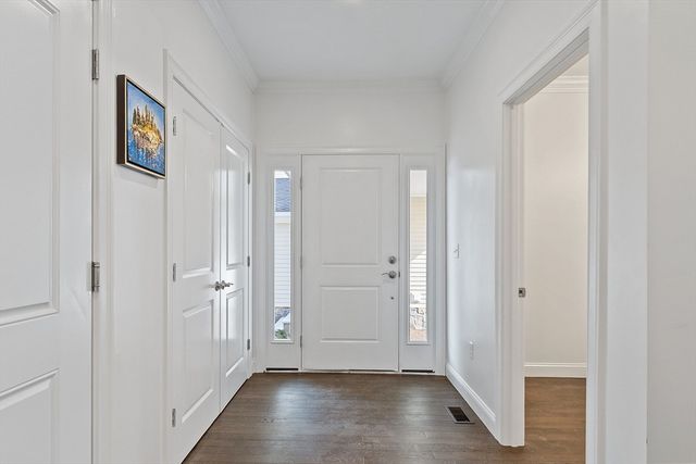 206 W Main St 8, Georgetown, MA 01833