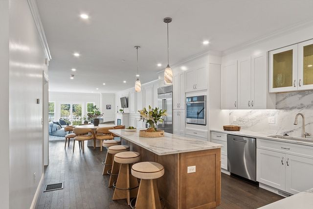 206 W Main St 8, Georgetown, MA 01833