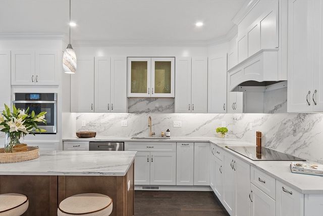 206 W Main St 8, Georgetown, MA 01833