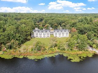 206 W Main St 8, Georgetown, MA 01833