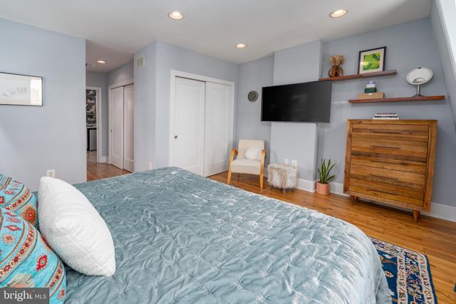 17 E OSTEND ST, Baltimore, MD 21230