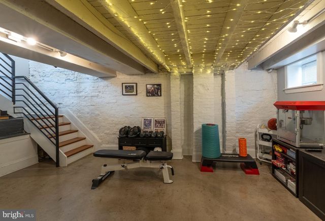 17 E OSTEND ST, Baltimore, MD 21230