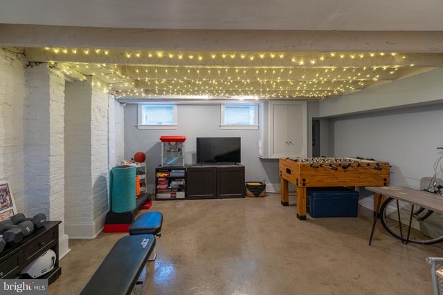 17 E OSTEND ST, Baltimore, MD 21230