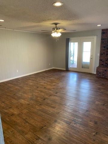 4006 Watkins Avenue, Springdale, AR 72762