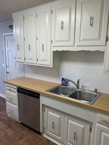 4006 Watkins Avenue, Springdale, AR 72762