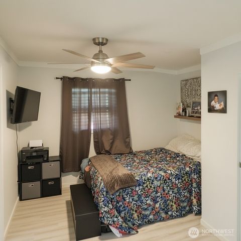 6428 S Park Avenue, Tacoma, WA 98408