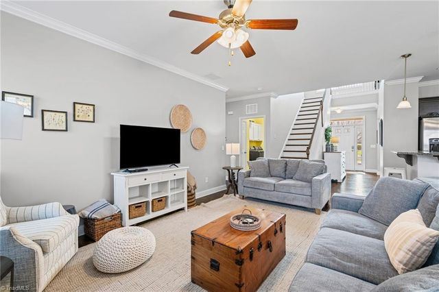 6291 Armsburg Road, Clemmons, NC 27012