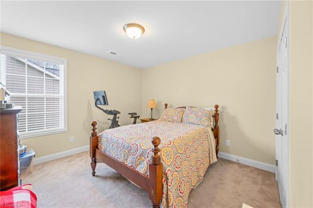 6291 Armsburg Road, Clemmons, NC 27012