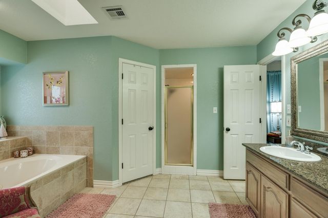 4733 WILLOW BEND DRIVE, Wichita Falls, TX 76310