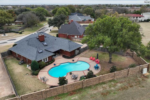 4733 WILLOW BEND DRIVE, Wichita Falls, TX 76310