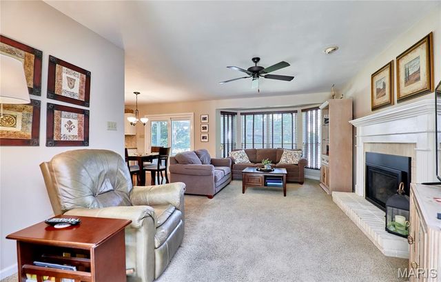 5173 Kings Park Drive, St Louis, MO 63129