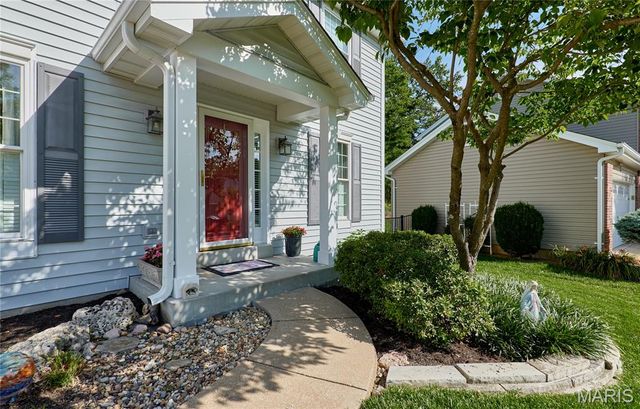 5173 Kings Park Drive, St Louis, MO 63129