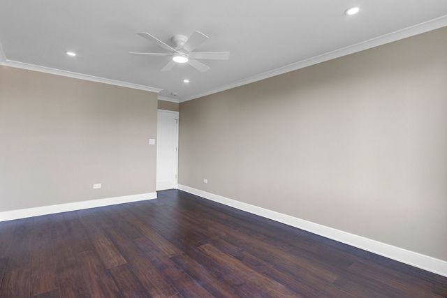 6400 N Cicero Avenue 416, Lincolnwood, IL 60712