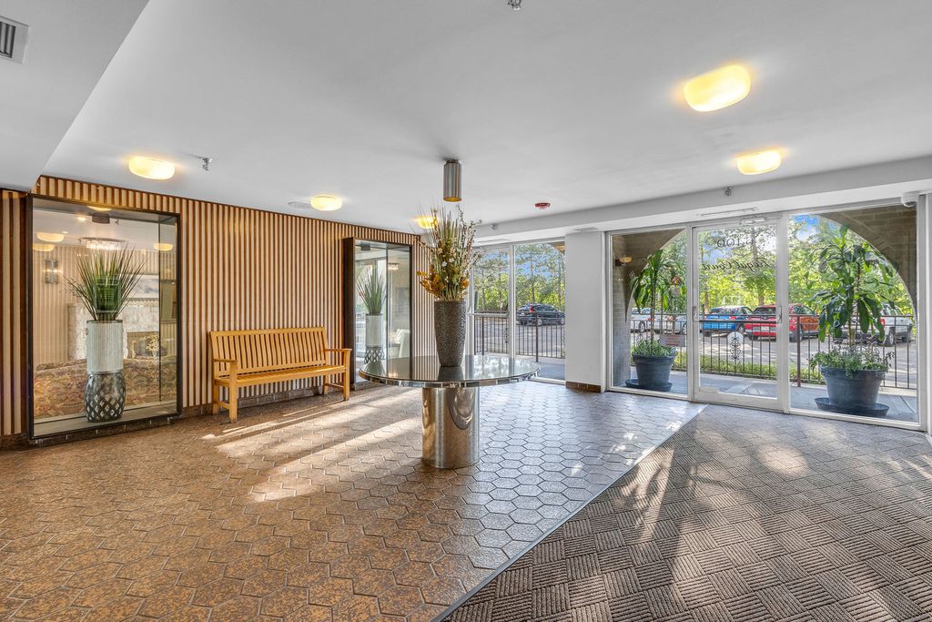 6400 N Cicero Avenue 416, Lincolnwood, IL 60712 — photo 3