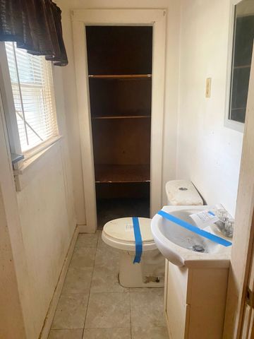 219 S Centre Street, De Kalb, TX 75559