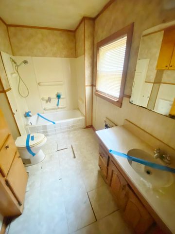 219 S Centre Street, De Kalb, TX 75559