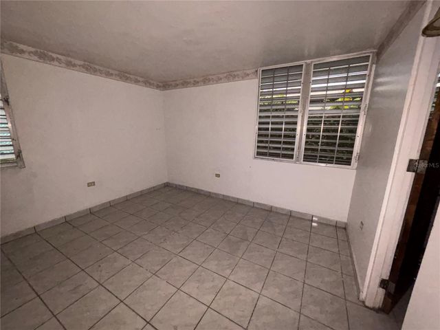 23 CALLE, Bayamon, PR 00959