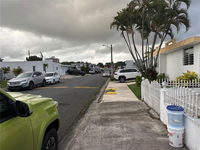 23 CALLE, Bayamon, PR 00959