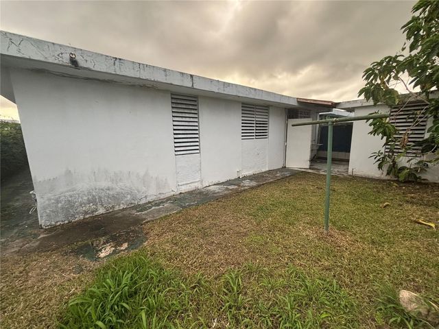 23 CALLE, Bayamon, PR 00959