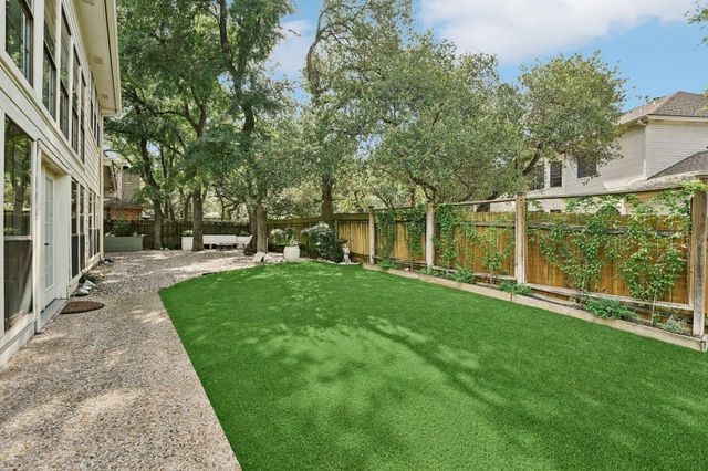 7204 Guava CV, Austin, TX 78750