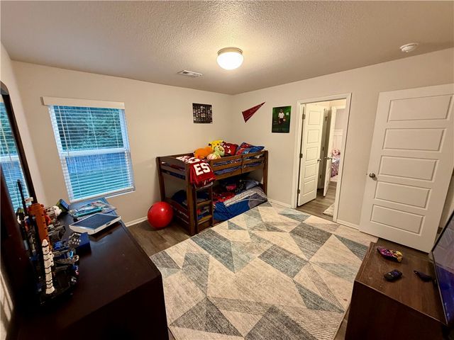 3310 Red Tail, Farmington, AR 72730