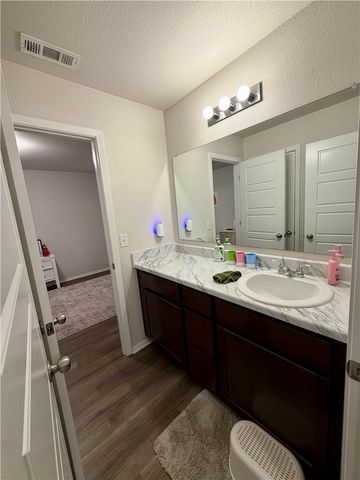 3310 Red Tail, Farmington, AR 72730