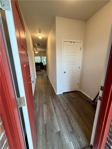 3310 Red Tail, Farmington, AR 72730