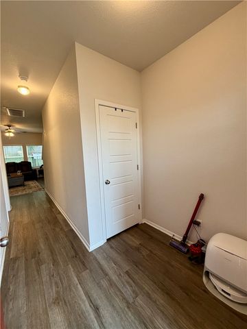 3310 Red Tail, Farmington, AR 72730