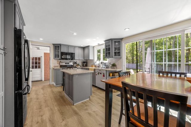49 Powderhorn Way, Centerville, MA 02632