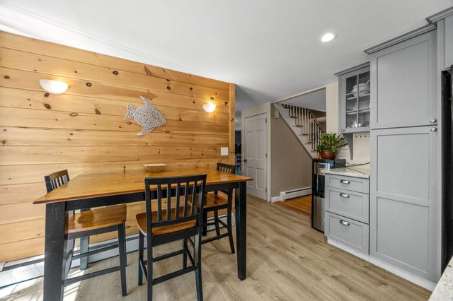49 Powderhorn Way, Centerville, MA 02632