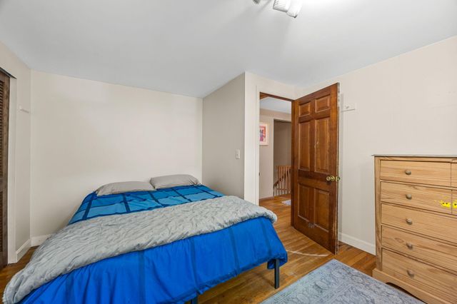 49 Powderhorn Way, Centerville, MA 02632