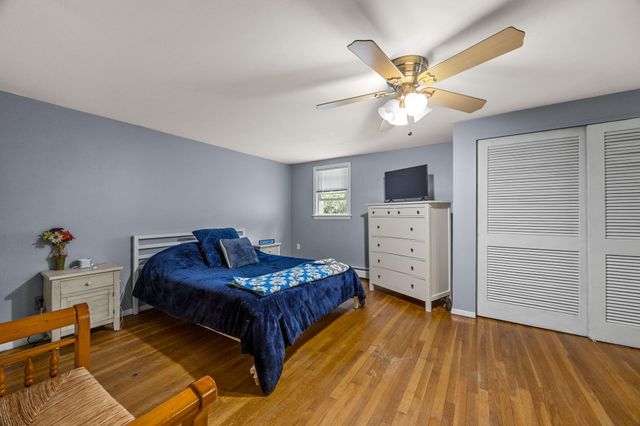 49 Powderhorn Way, Centerville, MA 02632