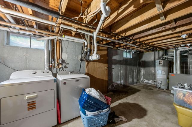 49 Powderhorn Way, Centerville, MA 02632