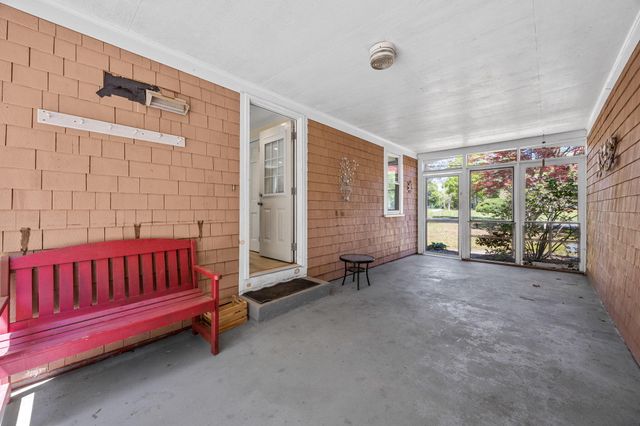49 Powderhorn Way, Centerville, MA 02632