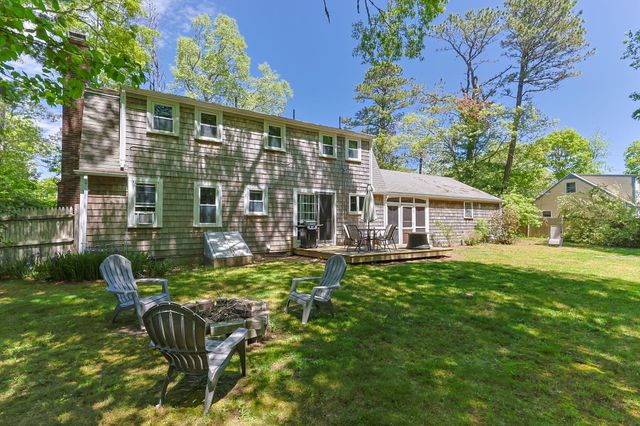 49 Powderhorn Way, Centerville, MA 02632