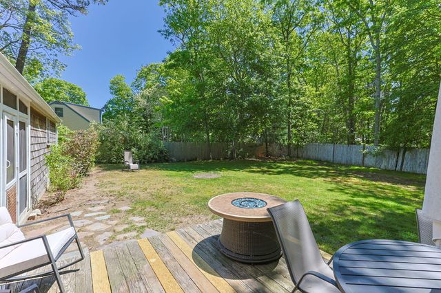 49 Powderhorn Way, Centerville, MA 02632