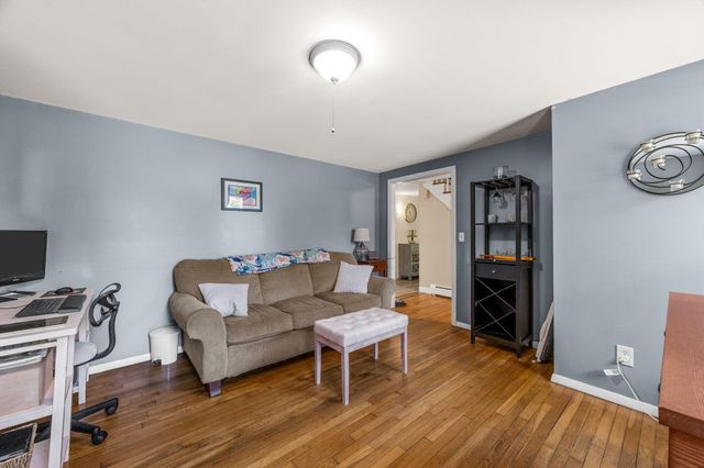 49 Powderhorn Way, Centerville, MA 02632