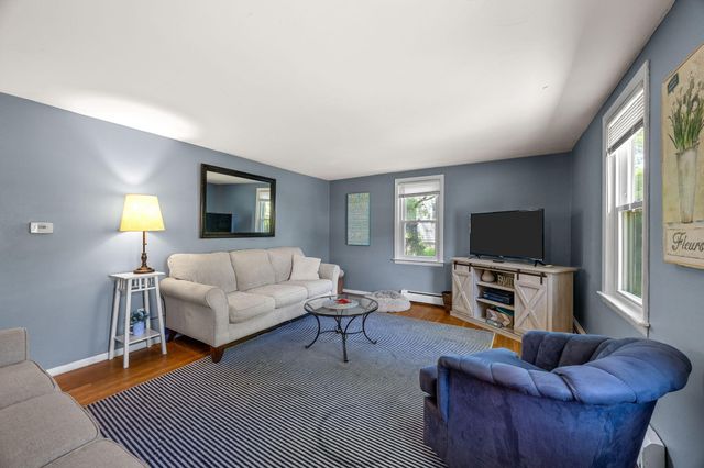 49 Powderhorn Way, Centerville, MA 02632