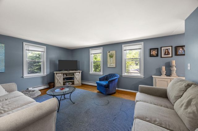 49 Powderhorn Way, Centerville, MA 02632