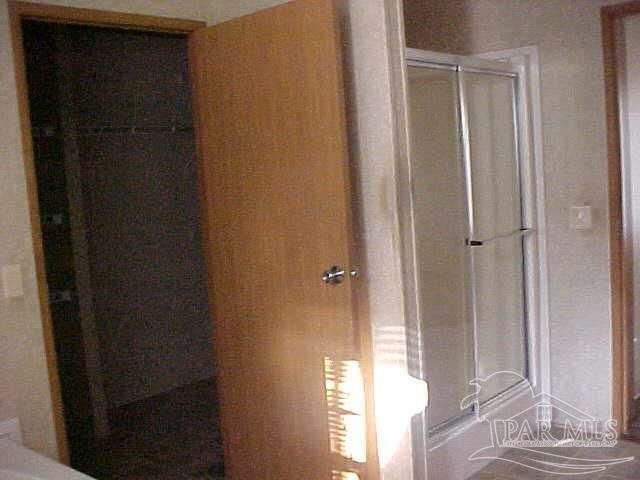 4727 Radio Rd, Milton, FL 32583