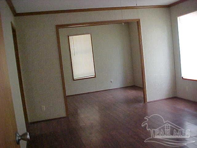 4727 Radio Rd, Milton, FL 32583