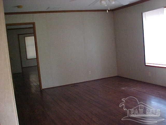 4727 Radio Rd, Milton, FL 32583